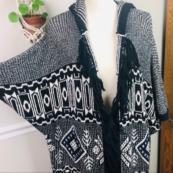 American eagle fringe black Open cardigan sweater - Picture 5 of 7